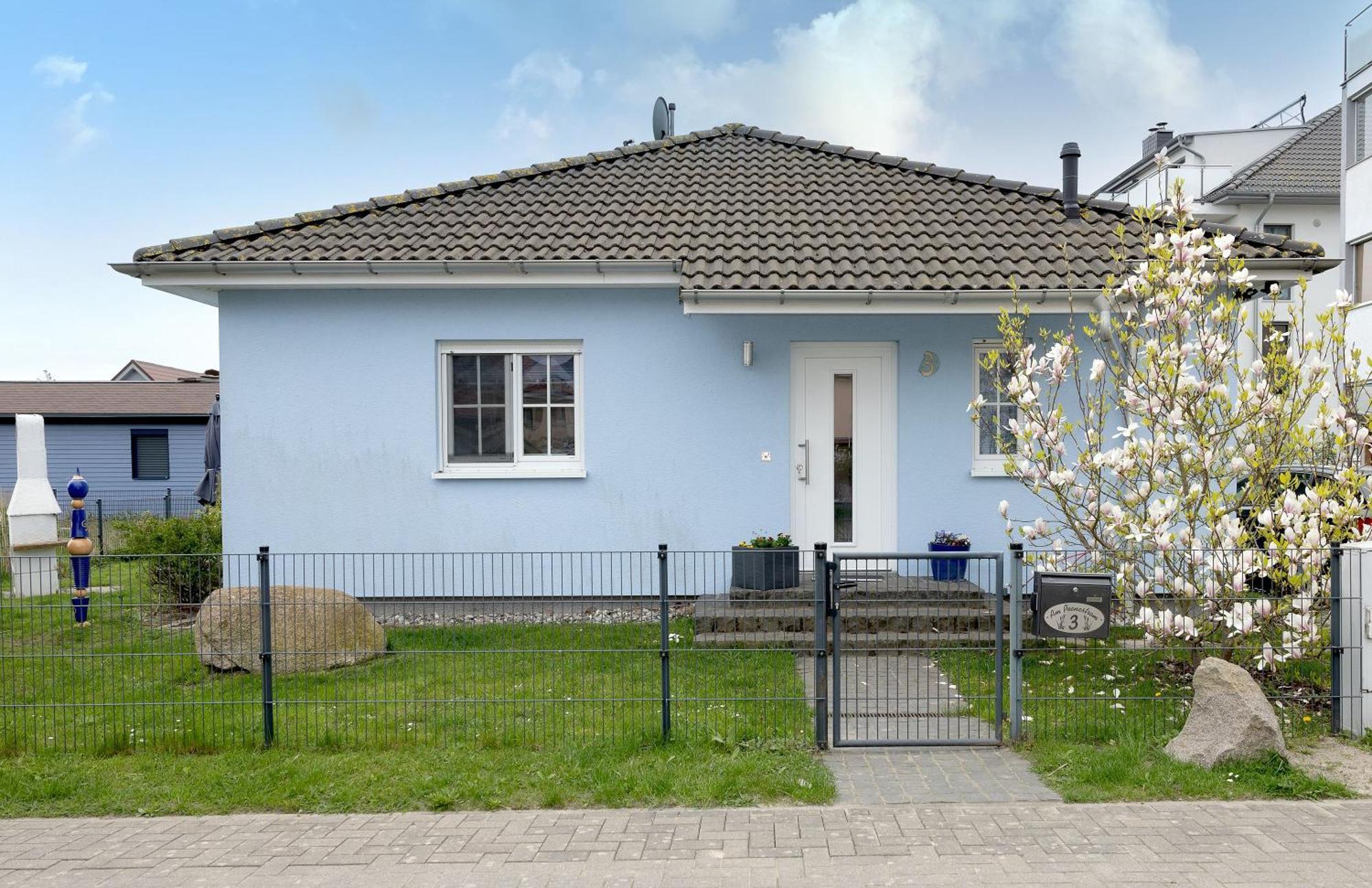 Fh Das Blaue Haus Am Peenestrom ペーネミュンデ エクステリア 写真